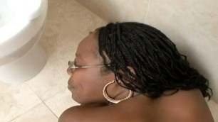 Ebony skin Convince is a whore who fucks in the bathroom